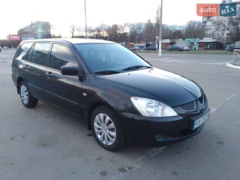 Mitsubishi Lancer (2005)