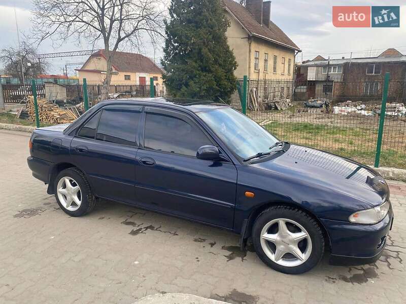 Mitsubishi Lancer (1995)