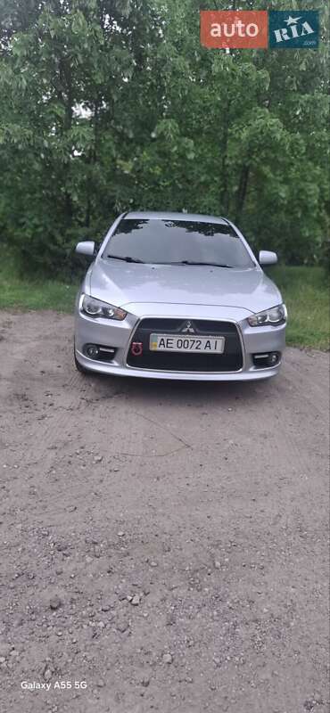 Mitsubishi Lancer (2012)