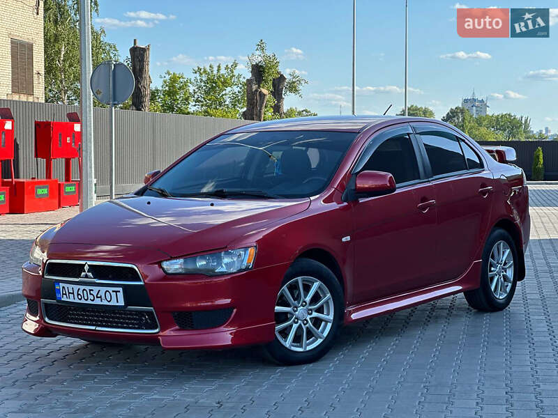 Mitsubishi Lancer (2013)