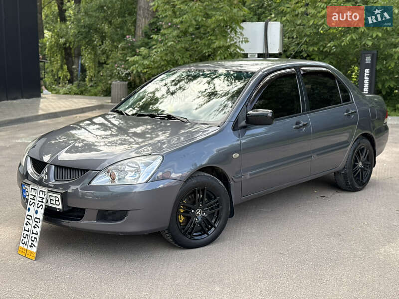 Mitsubishi Lancer (2004)