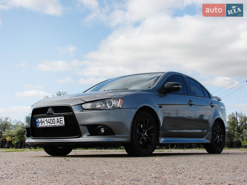 Mitsubishi Lancer (2017)