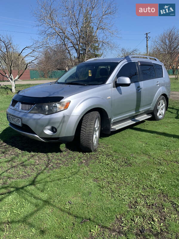 Mitsubishi Outlander xl (2007)