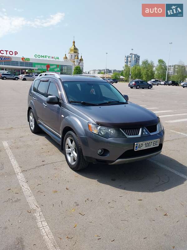Mitsubishi Outlander (2009)