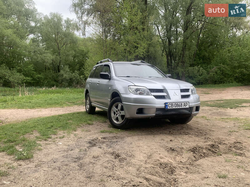 Mitsubishi Outlander (2008)