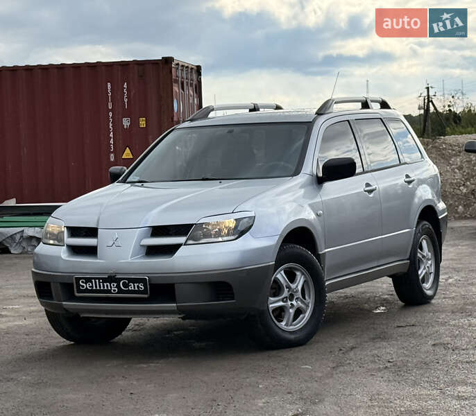 Mitsubishi Outlander (2003)
