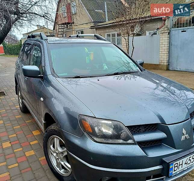Mitsubishi Outlander (2004)