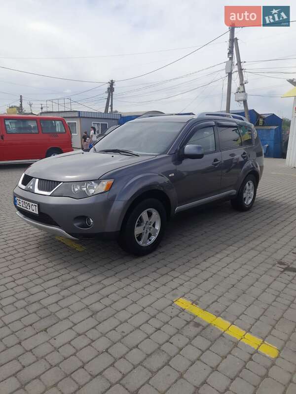 Mitsubishi Outlander (2008)