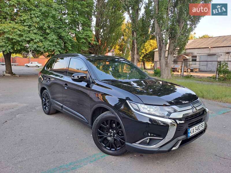 Mitsubishi Outlander (2018)
