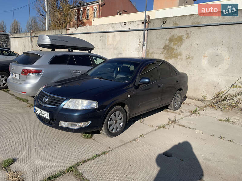 Nissan Almera (2007)