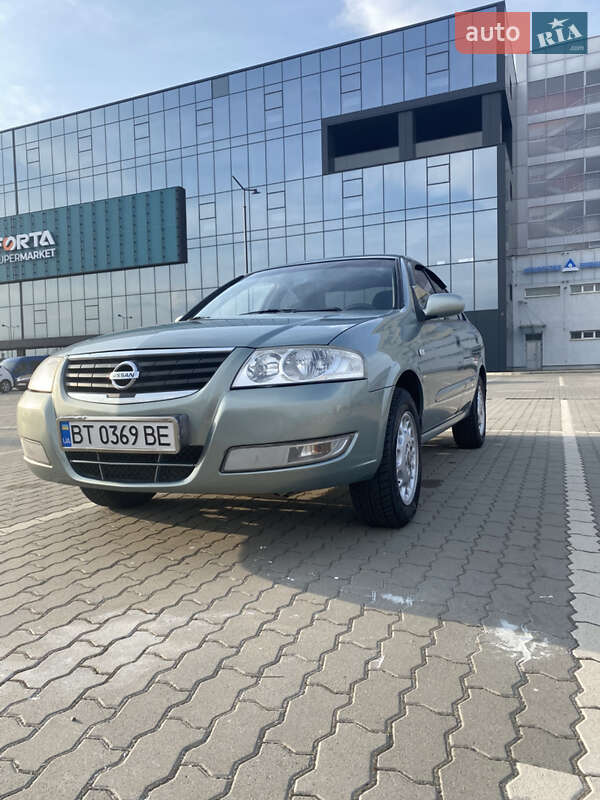 Nissan Almera (2007)