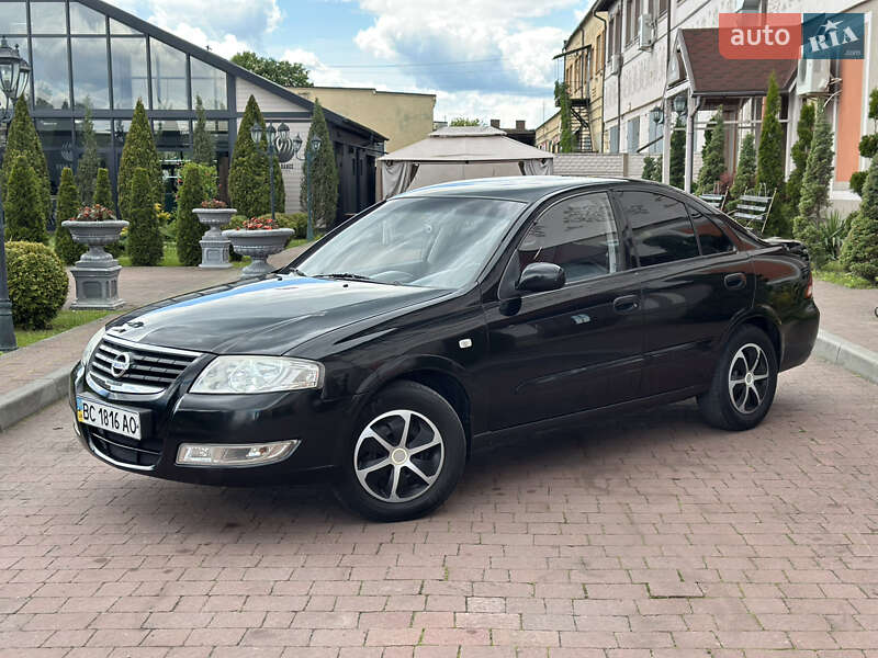 Nissan Almera (2006)