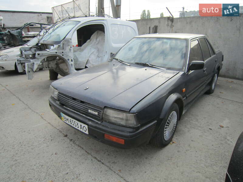 Nissan Bluebird (1986)