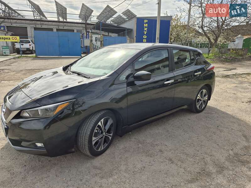 Nissan Leaf (2021)