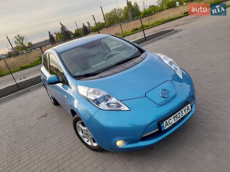Nissan Leaf (2012)