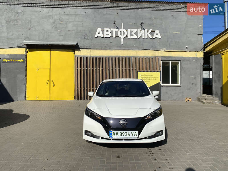 Nissan Leaf (2022)