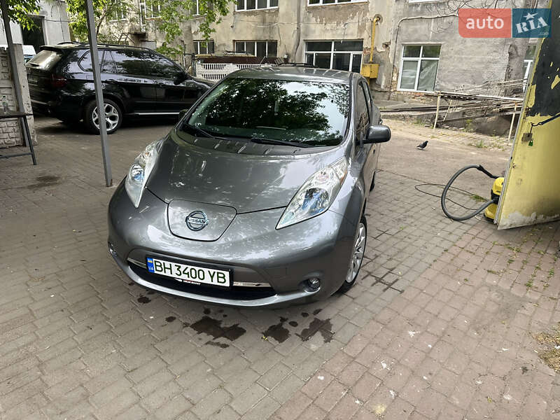Nissan Leaf (2014)