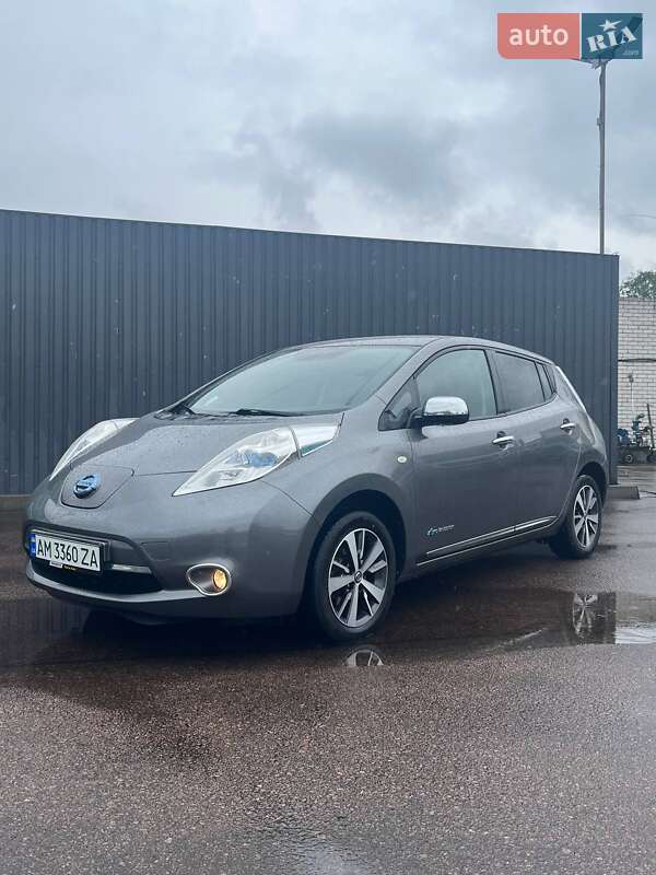 Nissan Leaf (2015)