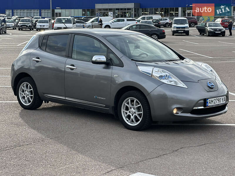 Nissan Leaf (2014)