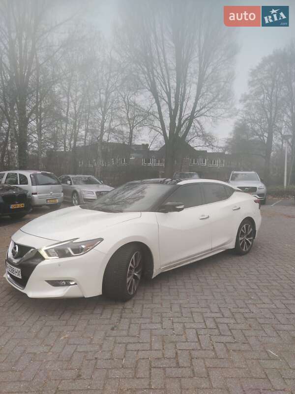 Nissan Maxima (2016)