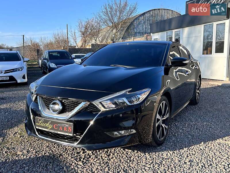 Nissan Maxima (2017)