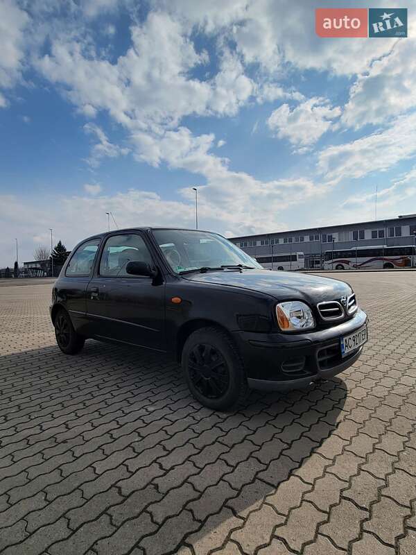 Nissan Micra (2000)