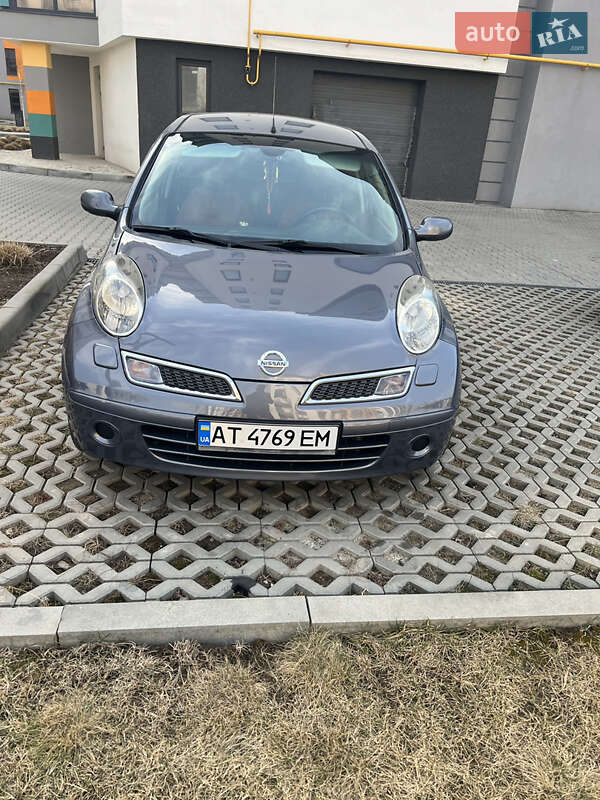 Nissan Micra (2008)