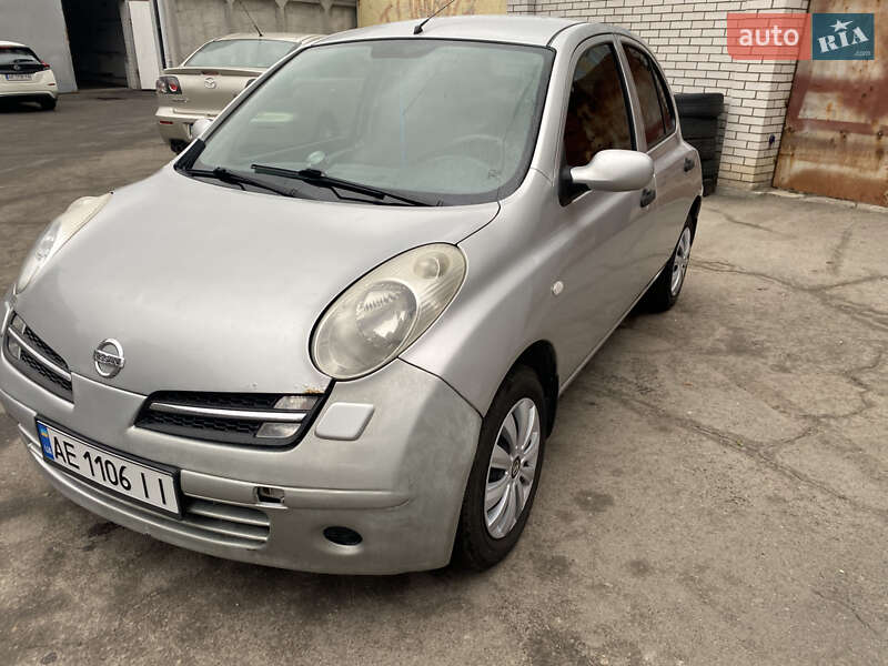 Nissan Micra (2005)