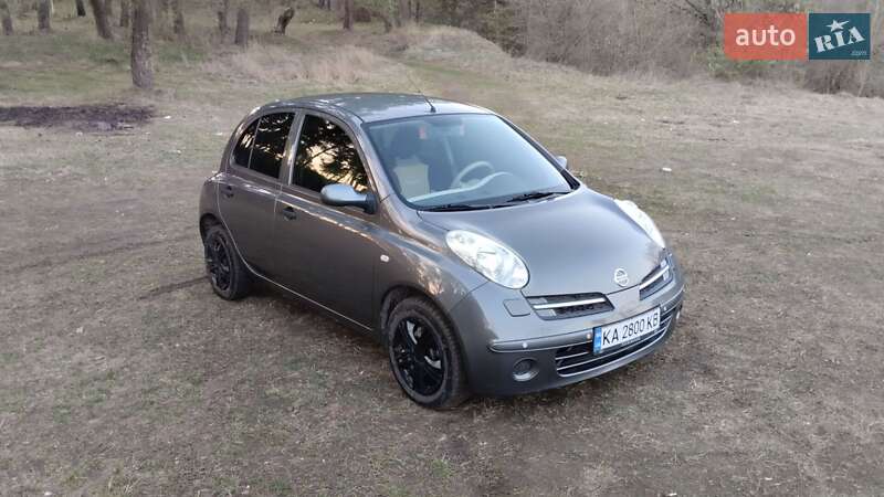 Nissan Micra (2007)