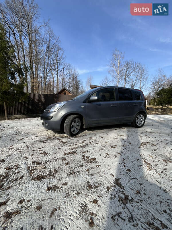 Nissan Note (2006)