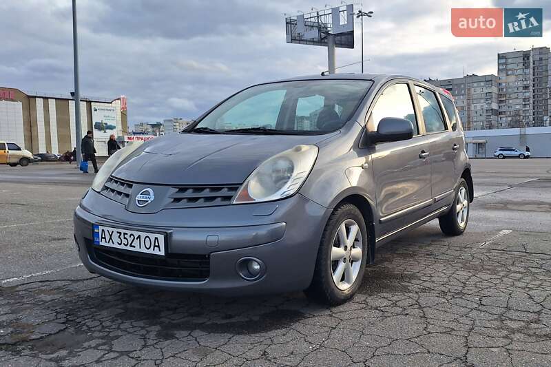Nissan Note (2007)