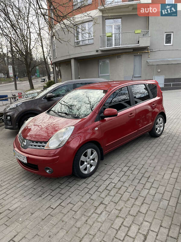 Nissan Note (2008)