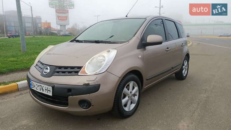 Nissan Note (2007)