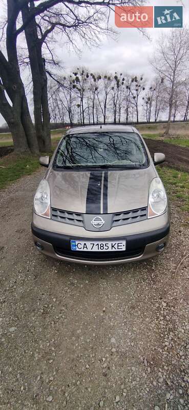 Nissan Note (2006)