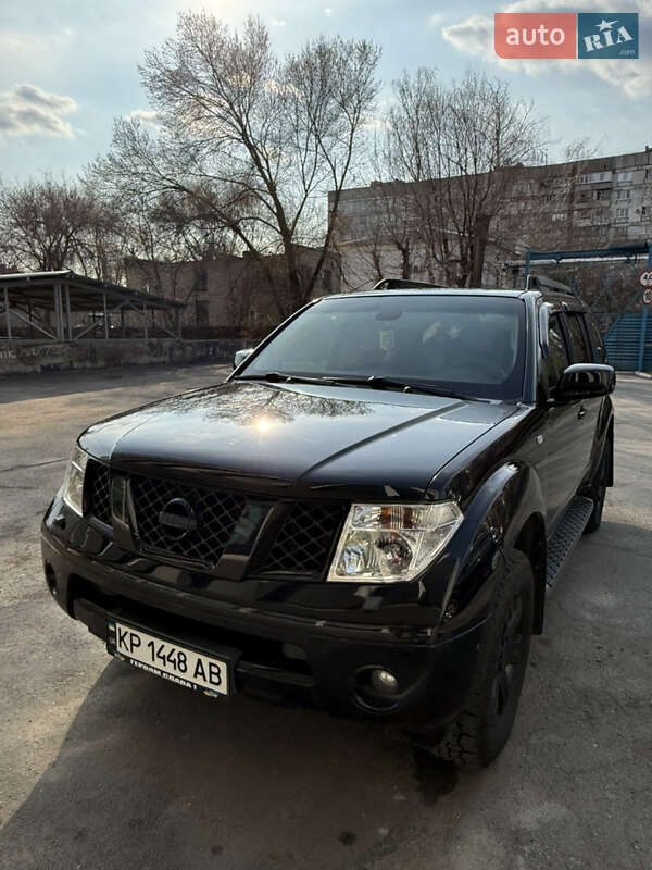 Nissan Pathfinder (2006)