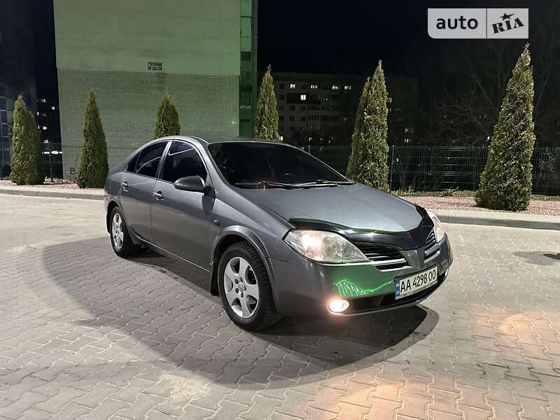 Nissan Primera (2003)
