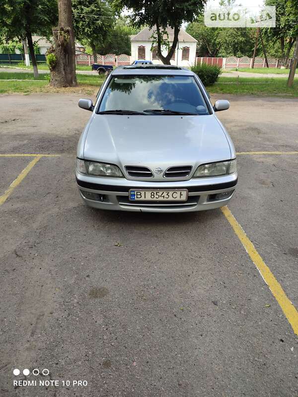 Nissan Primera (1998)