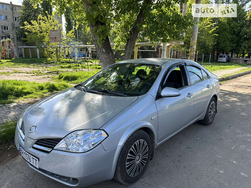 Nissan Primera (2003)