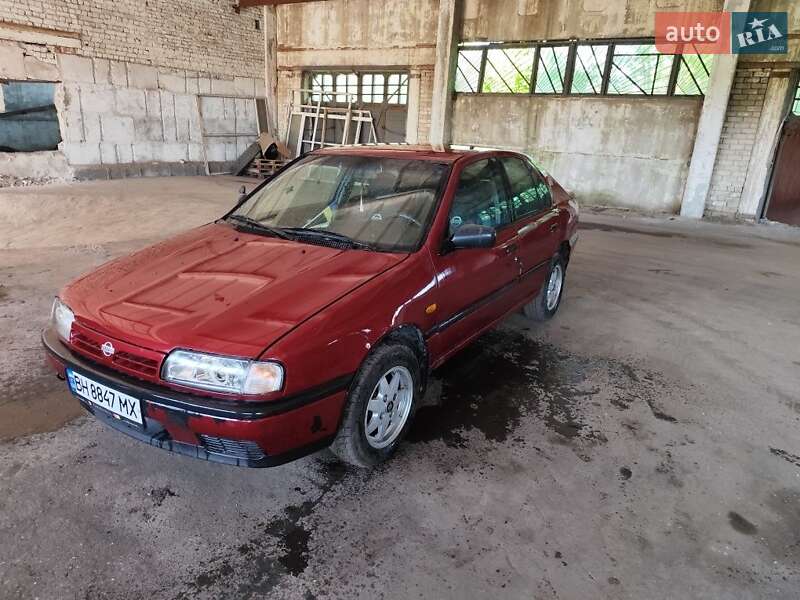 Nissan Primera (1993)
