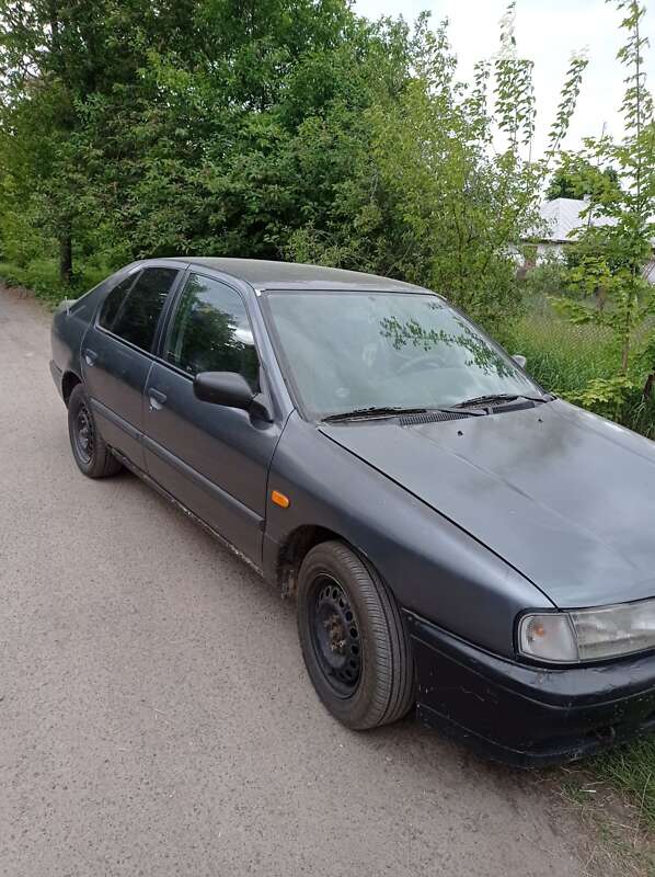 Nissan Primera (1993)