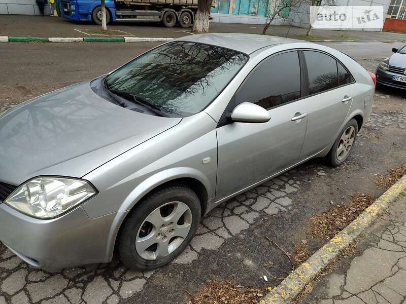 Nissan Primera (2005)