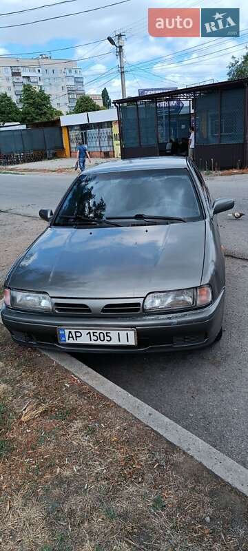 Nissan Primera (1992)