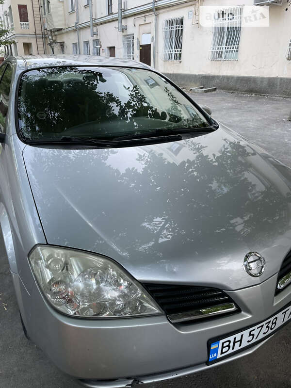 Nissan Primera (2003)