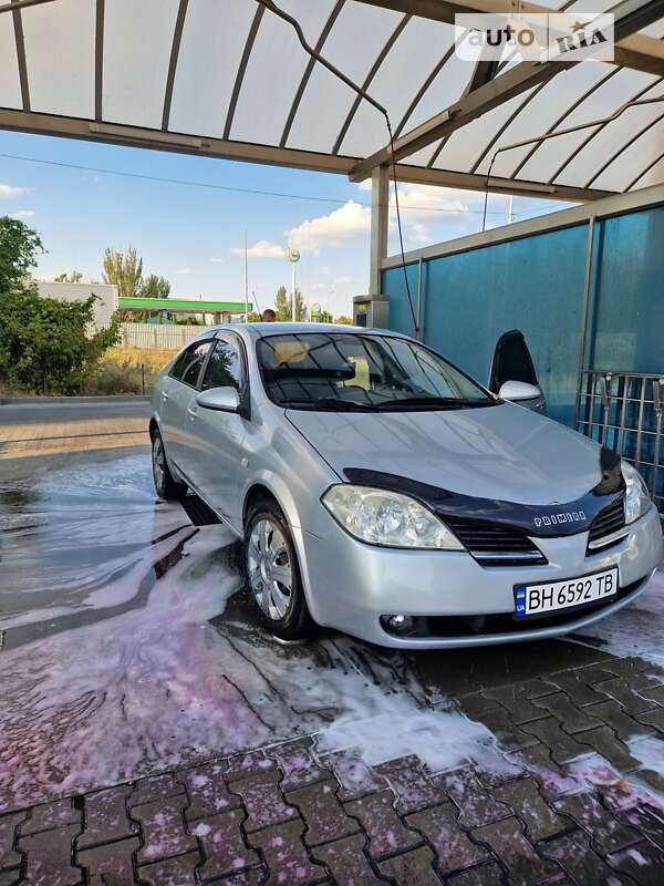 Nissan Primera (2002)