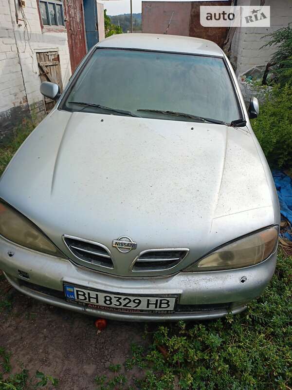 Nissan Primera (2000)
