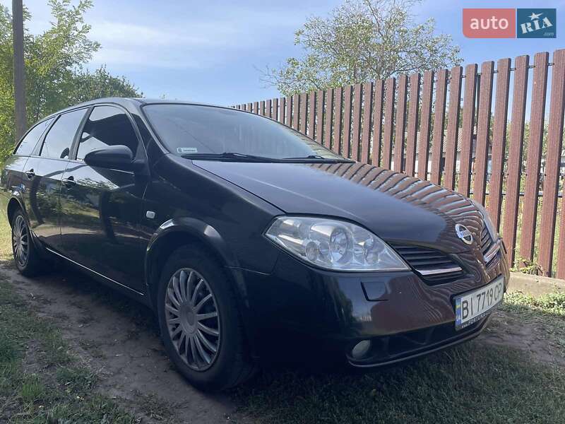 Nissan Primera (2002)