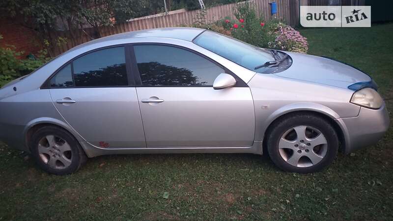 Nissan Primera (2003)