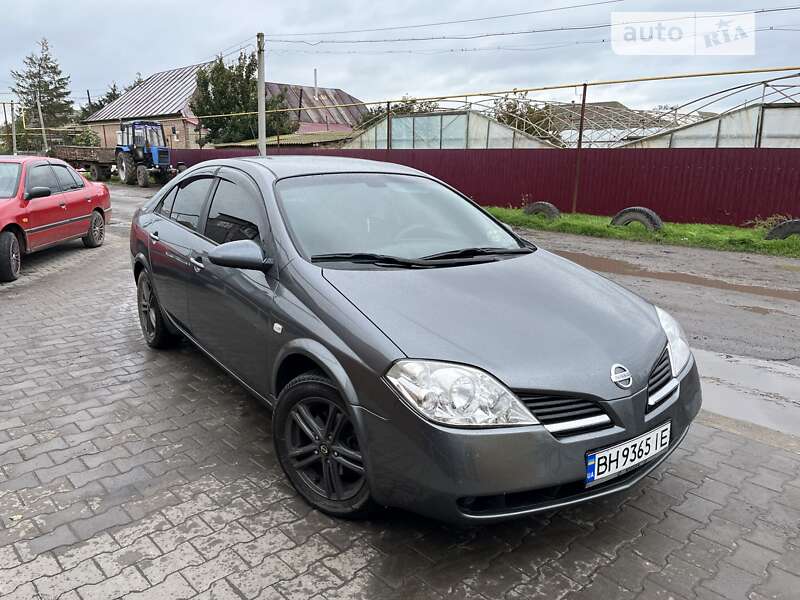 Nissan Primera (2002)