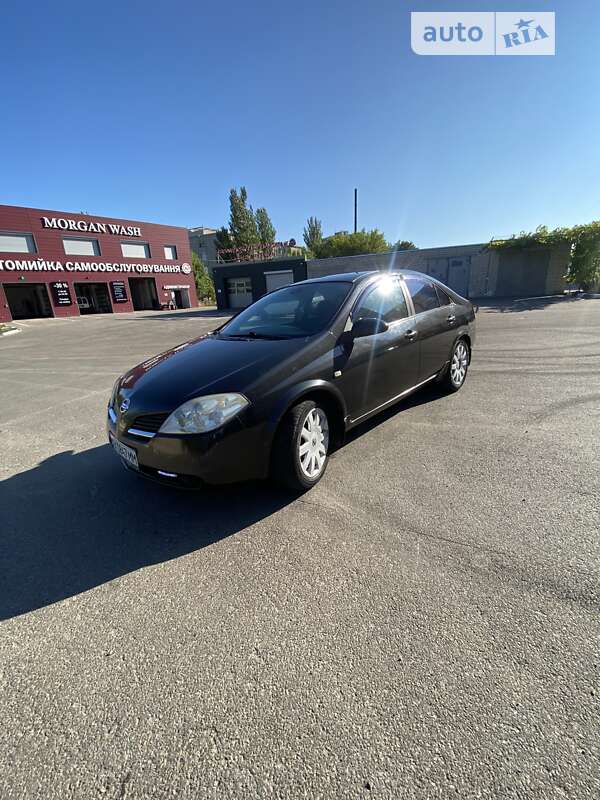 Nissan Primera (2003)