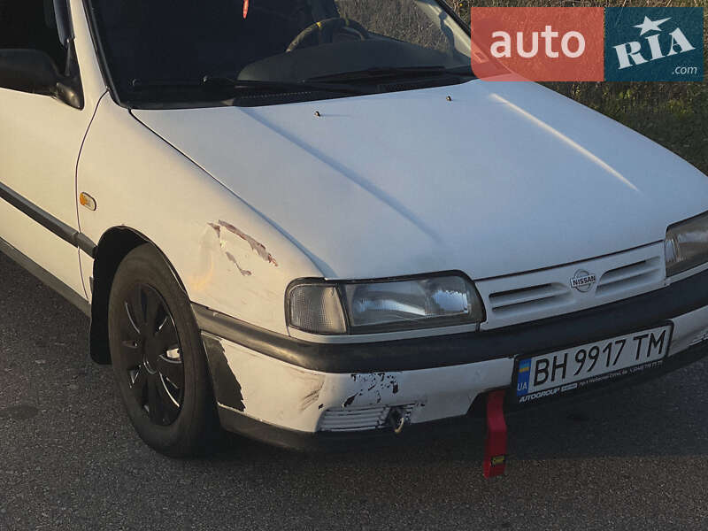 Nissan Primera (1990)